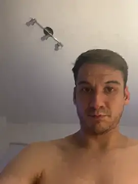 4aces1985 online show from February 4, 2026, 12:38 am