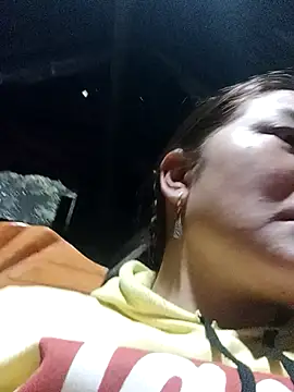 Snapshot of bongtuyet11 chatting on February 18, 2026, 12:17 am bongtuyet11 online show from February 18, 2026, 12:17 am