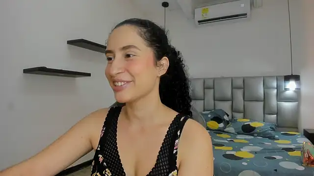 Snapshot of NoaMalak7 chatting on March 25, 2026, 8:04 pm NoaMalak7 online show from March 25, 2026, 8:04 pm