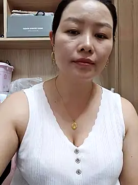 Jennie dogy online show from August 6, 2026, 1:18 am