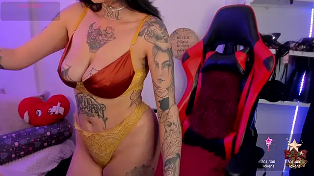 Lexyy evanss1 online show from May 4, 2026, 11:01 pm