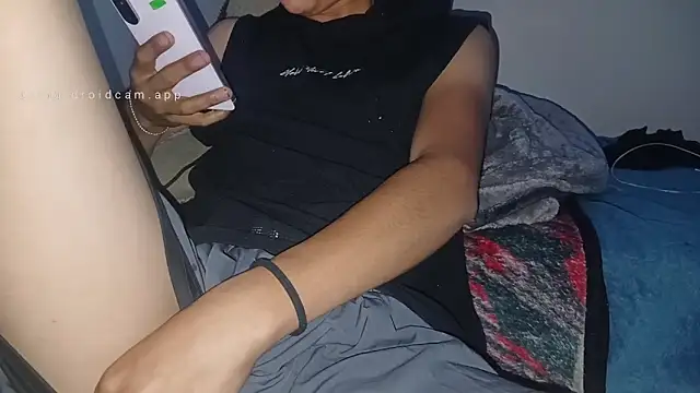 Snapshot of rodrigo_uwu1 chatting on February 10, 2026, 1:53 am rodrigo uwu1 online show from February 10, 2026, 1:53 am