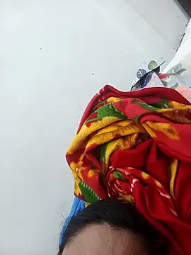 riyashrma00 online show from February 7, 2026, 8:34 pm