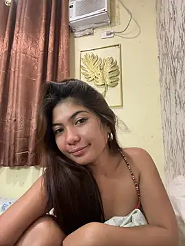 Jam morena  online show from April 22, 2026, 1:45 pm