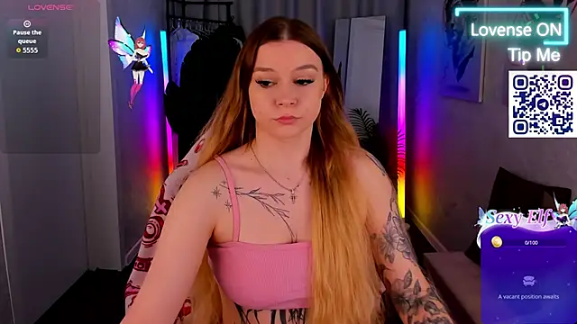 Snapshot of Amy_Davisss chatting on May 22, 2026, 1:02 am Amy Davisss online show from May 22, 2026, 1:02 am