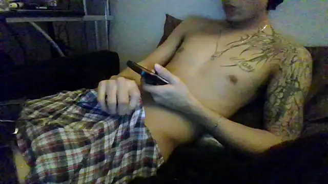 ilynicky online show from February 5, 2026, 2:49 am