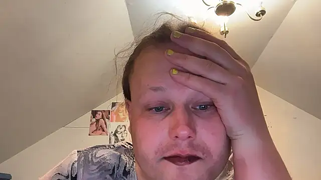 RaeganV online show from March 1, 2026, 1:51 am