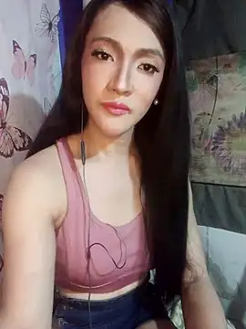 GeorginaLove09 online show from June 24, 2026, 1:37 am