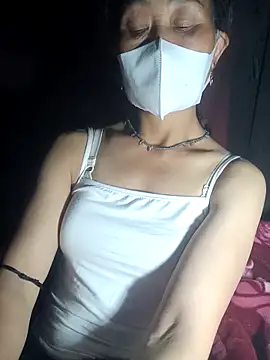 witch-xx online show from June 14, 2026, 8:22 pm