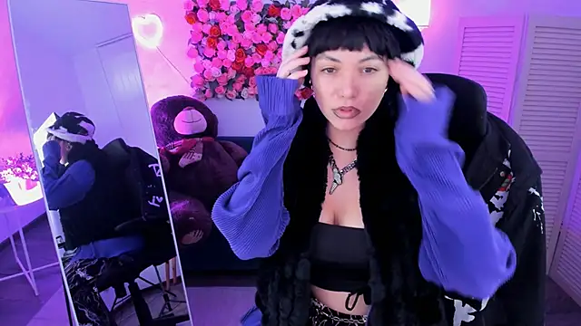Snapshot of NeoGeisha chatting on April 20, 2026, 1:14 pm NeoGeisha online show from April 20, 2026, 1:14 pm