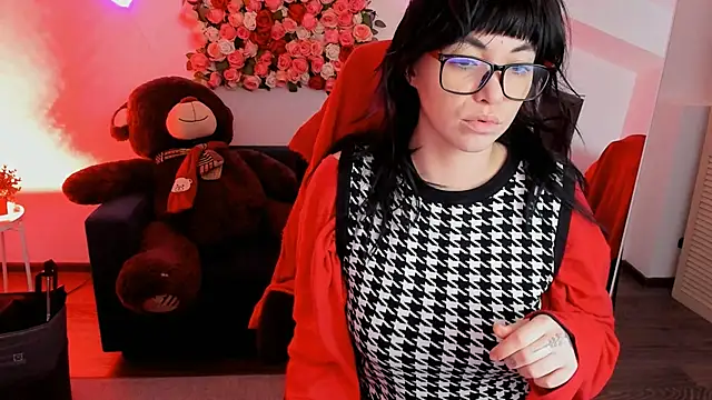 Snapshot of NeoGeisha chatting on April 22, 2026, 1:45 pm NeoGeisha online show from April 22, 2026, 1:45 pm