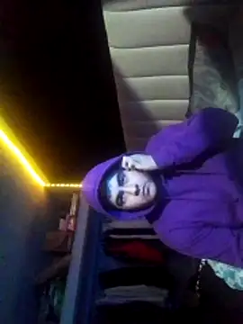 Snapshot of cobalto_azul chatting on February 4, 2026, 12:55 pm cobalto azul online show from February 4, 2026, 12:55 pm