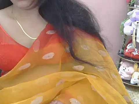 Cute Sheetal online show from February 22, 2026, 1:31 pm