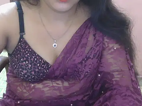 Cute Sheetal online show from April 28, 2026, 12:54 pm