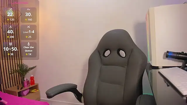 mariiajose cruz online show from March 11, 2026, 11:49 am