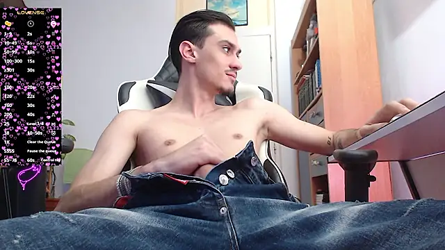 silasluxor online show from March 3, 2026, 10:21 am