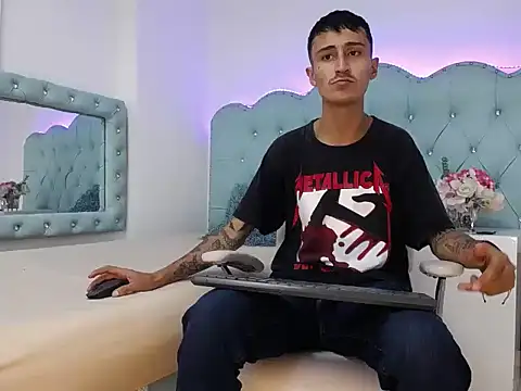 jullian ricciI online show from February 5, 2026, 11:26 am