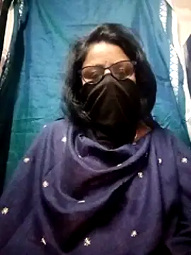 Anushka096 online show from February 10, 2026, 8:51 am