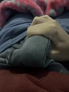 bigdick bigcum1 online show from February 18, 2026, 2:35 pm