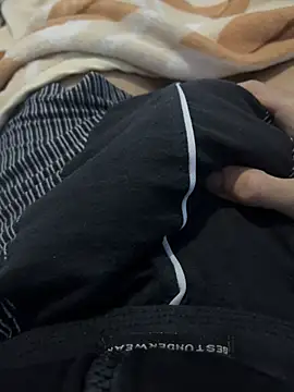 bigdick bigcum1 online show from February 26, 2026, 1:21 pm