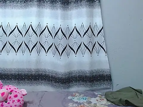 Snapshot of AlliBabe chatting on March 6, 2026, 6:15 pm AlliBabe online show from March 6, 2026, 6:15 pm