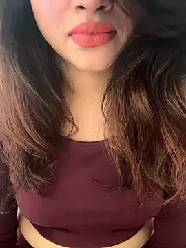 riya sharma11 online show from March 13, 2026, 4:52 am