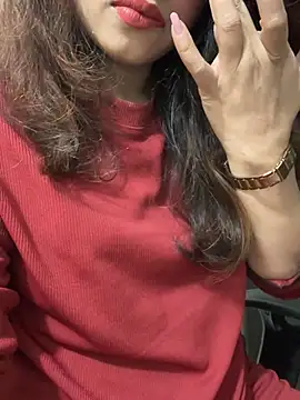 riya sharma11 online show from May 3, 2026, 4:13 pm
