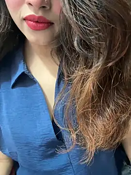 riya sharma11 online show from May 8, 2026, 6:46 pm
