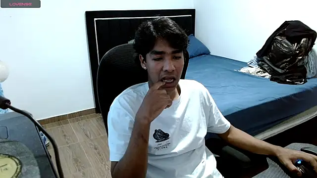 Pedestal diamant online show from February 18, 2026, 8:05 pm