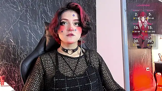 YuuMiko online show from May 6, 2026, 1:05 pm