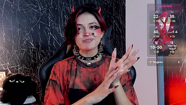 YuuMiko online show from May 8, 2026, 2:11 pm