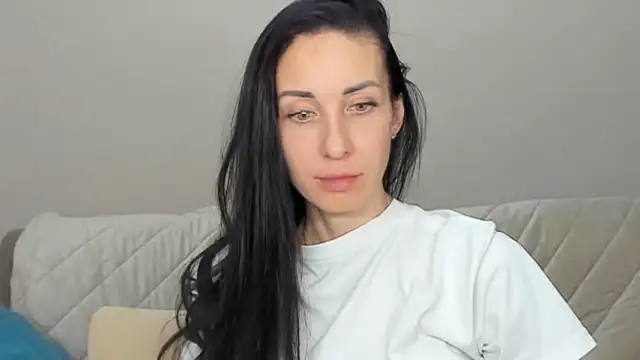 Poorlamb911 online show from February 12, 2026, 8:15 pm