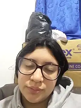 Dahlia-Rose online show from March 5, 2026, 3:24 am