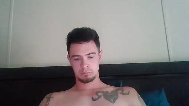 midnightsinz online show from June 21, 2026, 11:29 pm