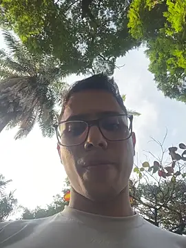 Gael Velaryx online show from February 14, 2026, 9:55 pm