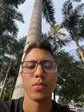 Snapshot of Gael_Velaryx chatting on April 6, 2026, 10:00 pm Gael Velaryx online show from April 6, 2026, 10:00 pm