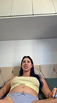 Snapshot of damamascarada chatting on April 9, 2026, 5:40 pm damamascarada online show from April 9, 2026, 5:40 pm