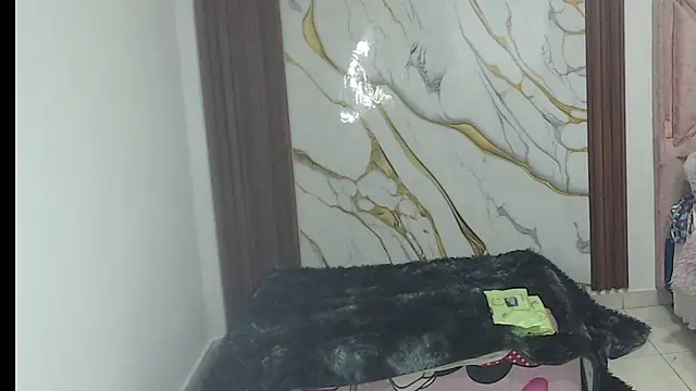 valen ros online show from March 6, 2026, 10:28 pm