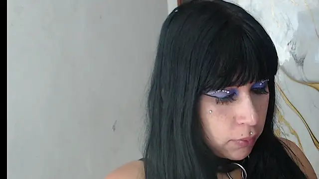 valen ros online show from April 28, 2026, 7:46 am