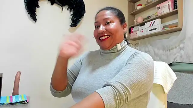 Nyomi browm online show from May 2, 2026, 2:33 pm