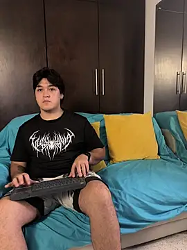 EmilyAndAndrew online show from February 18, 2026, 3:35 am