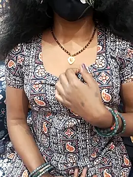 Hotty pooja 07 online show from February 8, 2026, 5:44 am