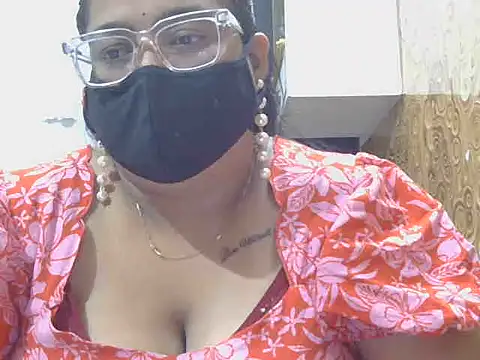 GangbangCouple online show from June 19, 2026, 2:21 pm