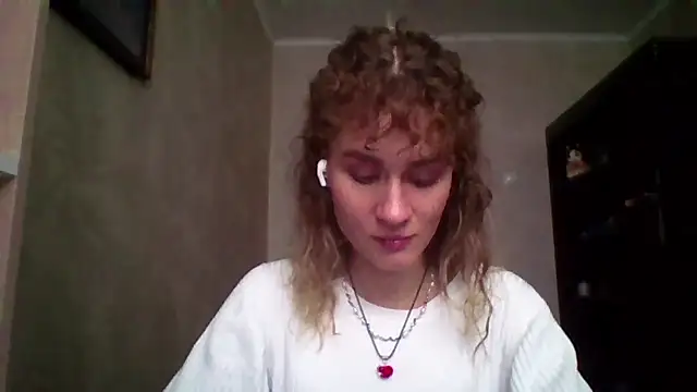 DeanneGilcher online show from February 18, 2026, 9:05 am