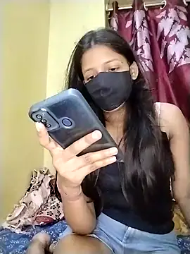 Naina-hott online show from May 2, 2026, 6:35 pm