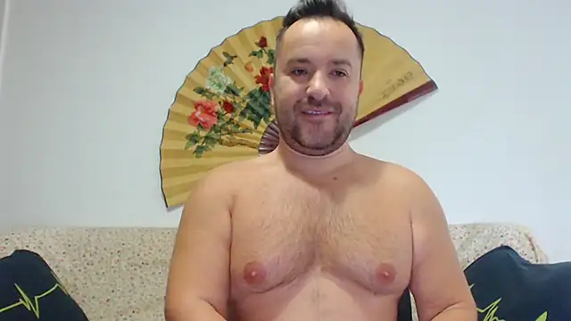 Snapshot of Hairy9inch chatting on June 22, 2026, 6:43 am Hairy9inch online show from June 22, 2026, 6:43 am