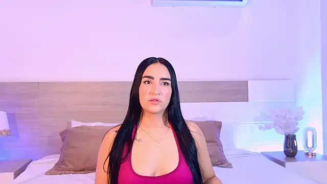 Snapshot of MaraGrief_ chatting on July 2, 2026, 11:38 am MaraGrief online show from July 2, 2026, 11:38 am