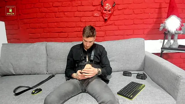 Snapshot of Harvey_Wiliams chatting on March 21, 2026, 6:40 am Harvey Wiliams online show from March 21, 2026, 6:40 am