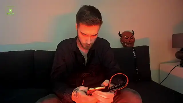 Snapshot of Harvey_Wiliams chatting on March 22, 2026, 6:17 am Harvey Wiliams online show from March 22, 2026, 6:17 am