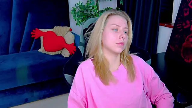 LovelyMiley online show from March 17, 2026, 9:34 am